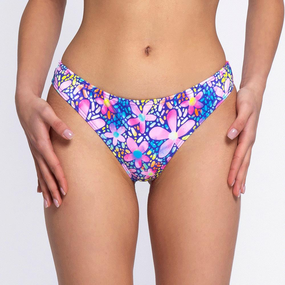 thong-women-magic-flowers-43152657.html